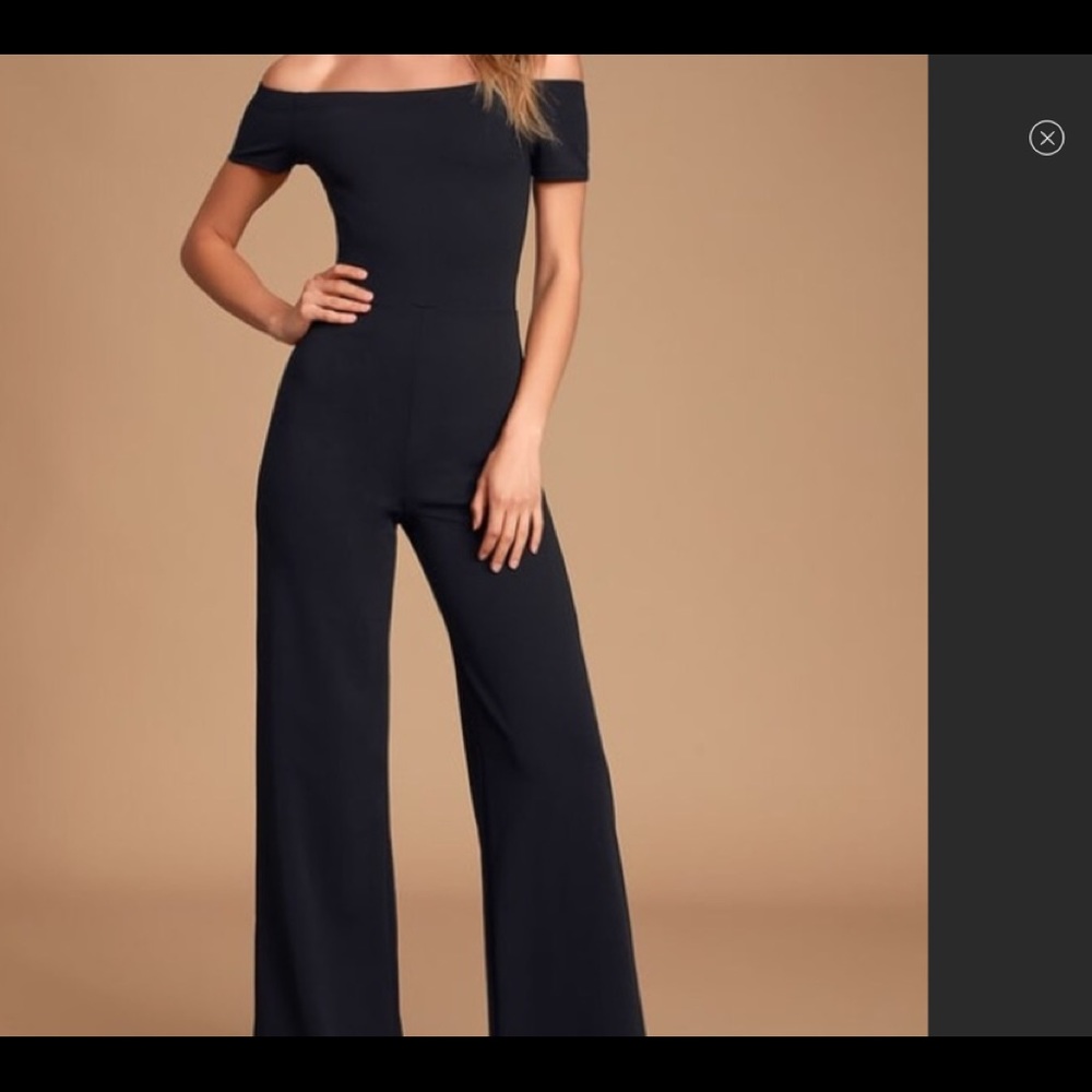 NWT XS Lulus black off shoulder jumpsuit.